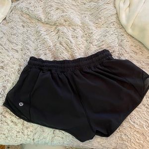 Lululemon hotty hot low rise shorts